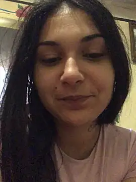 Snapshot of amira1348 chatting on June 10, 2026, 7:31 am amira1348 online show from June 10, 2026, 7:31 am