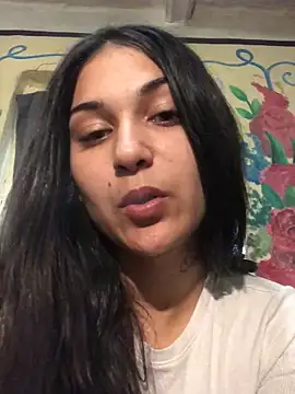 Snapshot of amira1348 chatting on June 8, 2026, 8:04 am amira1348 online show from June 8, 2026, 8:04 am