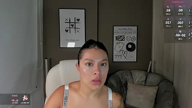 Snapshot of GeorginaMontclair chatting on May 21, 2026, 10:12 am GeorginaMontclair online show from May 21, 2026, 10:12 am