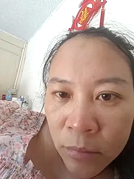 Snapshot of lymm78 chatting on May 20, 2026, 6:43 am lymm78 online show from May 20, 2026, 6:43 am