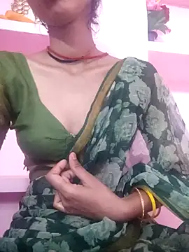 Snapshot of Vidhya_Balan143 chatting on May 11, 2026, 3:51 pm Vidhya Balan143 online show from May 11, 2026, 3:51 pm