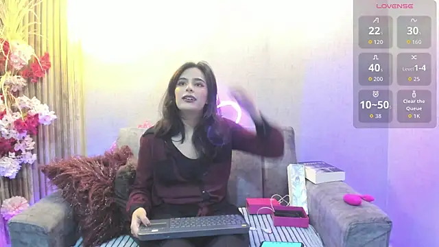 Snapshot of ShantalBr chatting on May 22, 2026, 3:04 am ShantalBr online show from May 22, 2026, 3:04 am