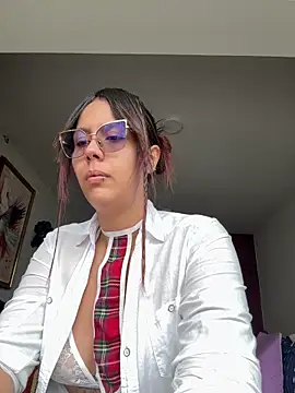 Veravantemp online show from June 7, 2026, 6:02 pm
