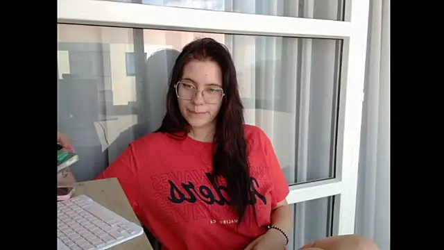 Snapshot of Lanaa_Rossee chatting on June 9, 2026, 1:34 pm Lanaa Rossee online show from June 9, 2026, 1:34 pm