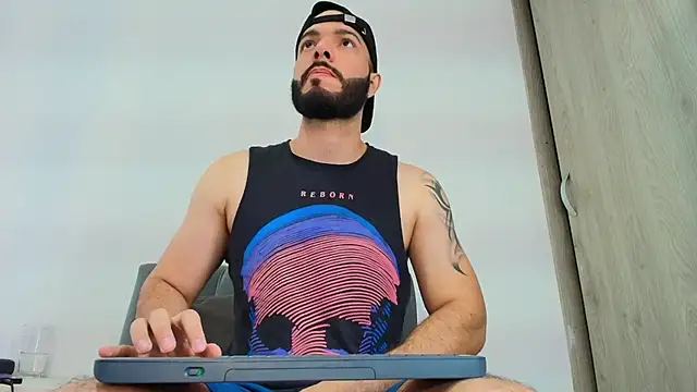 Snapshot of tommel_bailey chatting on July 24, 2026, 12:45 pm tommel bailey online show from July 24, 2026, 12:45 pm