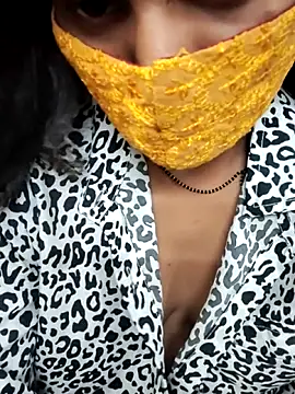 Snapshot of Cutie_Neetu chatting on May 26, 2026, 7:06 am Cutie Neetu online show from May 26, 2026, 7:06 am