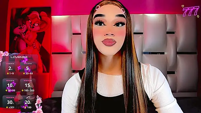 Snapshot of Camila_Vasquezz1 chatting on May 20, 2026, 4:53 am Camila Vasquezz1 online show from May 20, 2026, 4:53 am