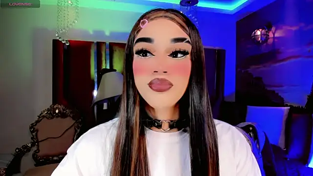 Snapshot of Camila_Vasquezz1 chatting on June 29, 2026, 11:43 am Camila Vasquezz1 online show from June 29, 2026, 11:43 am