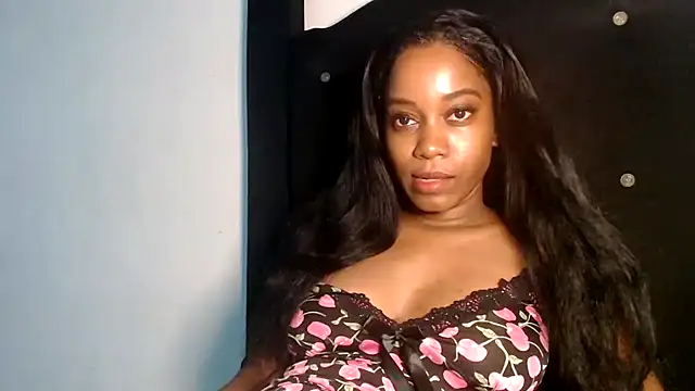 Enchantriss online show from November 8, 2025, 12:14 am