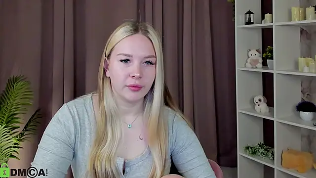 Snapshot of leadaisy chatting on April 29, 2026, 3:43 am leadaisy online show from April 29, 2026, 3:43 am
