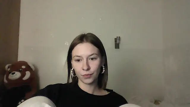Snapshot of JuicyErika chatting on May 17, 2026, 9:48 pm JuicyErika online show from May 17, 2026, 9:48 pm