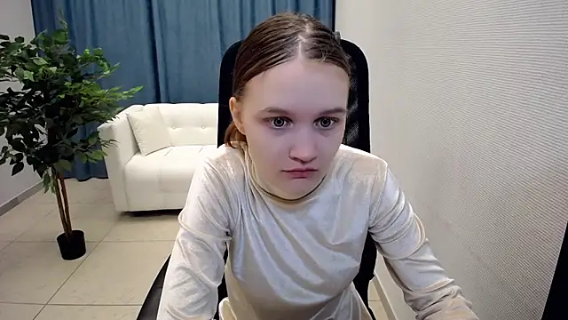 Snapshot of _donnaSia_ chatting on May 24, 2026, 6:24 am donnaSia online show from May 24, 2026, 6:24 am