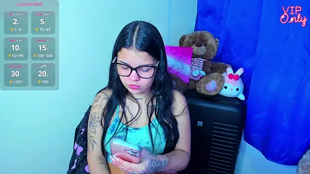 Snapshot of angelina_77 chatting on July 22, 2026, 1:57 pm angelina 77 online show from July 22, 2026, 1:57 pm