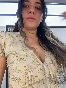 SinSirenXXX online show from April 29, 2026, 1:26 pm