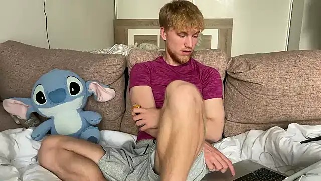 pavelrey online show from April 22, 2026, 8:32 am