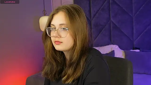 peachynoxxx online show from April 22, 2026, 2:24 pm