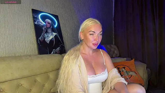 Snapshot of MissJessX chatting on August 4, 2026, 8:13 pm MissJessX online show from August 4, 2026, 8:13 pm