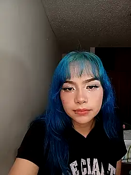 mistyyblue online show from May 10, 2026, 8:11 pm