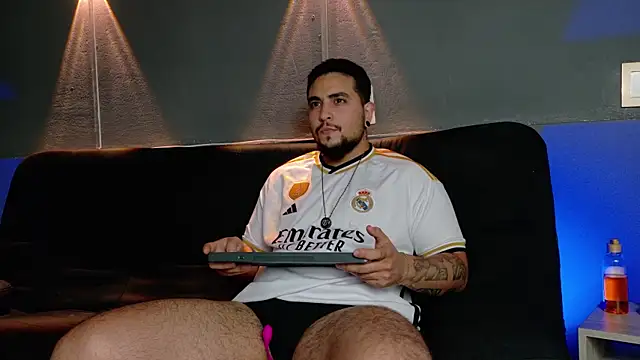 Snapshot of Marcus_Aress chatting on June 19, 2026, 12:00 pm Marcus Aress online show from June 19, 2026, 12:00 pm