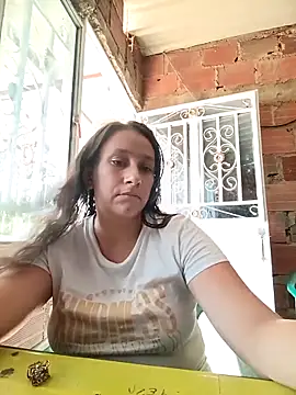 kiara sin online show from May 4, 2026, 8:11 pm