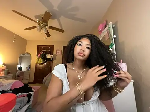 Snapshot of blair_vexxx chatting on May 9, 2026, 2:04 am blair vexxx online show from May 9, 2026, 2:04 am