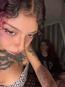 nanaismorelonely online show from April 23, 2026, 11:06 pm