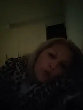 Divineblond online show from November 13, 2025, 6:56 pm