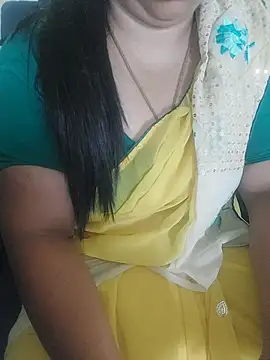 Snapshot of Call_Honey chatting on August 9, 2026, 5:46 am Call Honey online show from August 9, 2026, 5:46 am