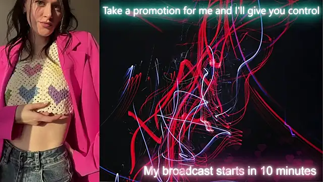 Snapshot of YourChristine chatting on May 25, 2026, 8:13 am YourChristine online show from May 25, 2026, 8:13 am