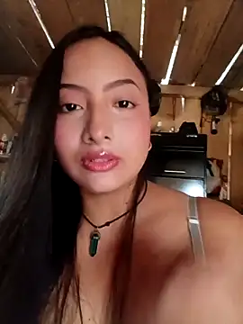 Soffia-zapata online show from May 14, 2026, 4:59 pm