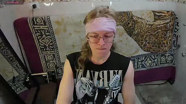 Snapshot of Jinnbooky chatting on August 2, 2026, 4:48 pm Jinnbooky online show from August 2, 2026, 4:48 pm
