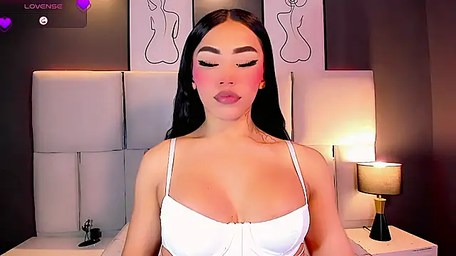 Snapshot of Aleisha_Beaumont chatting on July 12, 2026, 9:15 pm Aleisha Beaumont online show from July 12, 2026, 9:15 pm