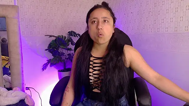 Snapshot of Sammy_N_Ithan chatting on May 6, 2026, 11:03 am Sammy N Ithan online show from May 6, 2026, 11:03 am