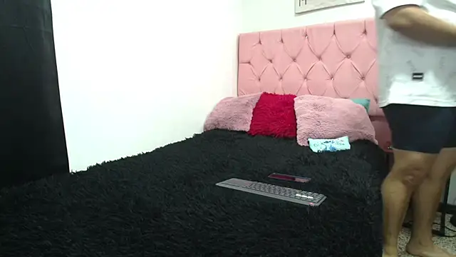 Snapshot of Xtream_LoversXXX chatting on April 29, 2026, 7:09 pm Xtream LoversXXX online show from April 29, 2026, 7:09 pm