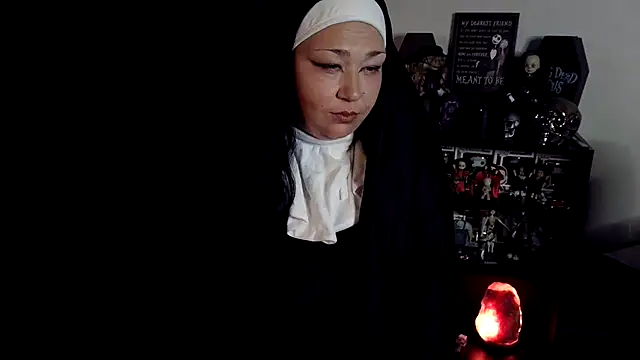 chelledark online show from June 14, 2026, 8:54 pm