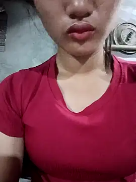 Rosie LoveUU online show from April 27, 2026, 11:14 pm