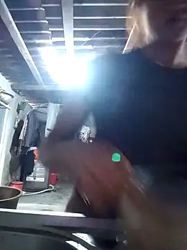 Rosie LoveUU online show from April 29, 2026, 3:32 am