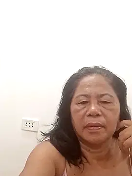 Maleta56 online show from May 8, 2026, 2:26 am