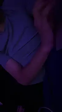 AleJmnz03 online show from April 27, 2026, 6:44 am