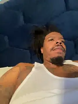 Watchmecum556 online show from April 24, 2026, 12:29 pm