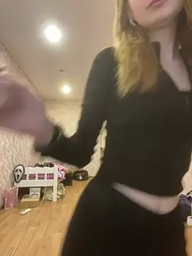 Regina-Patty online show from April 25, 2026, 1:36 pm