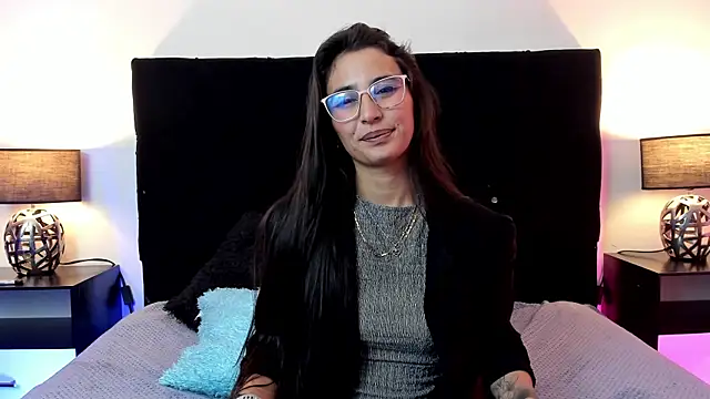 Rosee blackk online show from August 8, 2026, 2:18 am