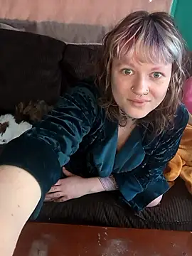 RosieSwitchBitch online show from May 3, 2026, 3:37 pm