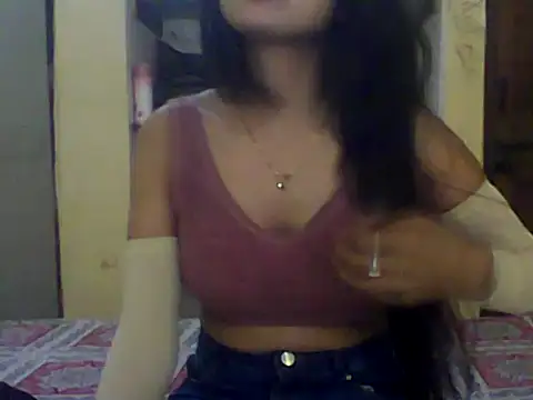 Snapshot of hot-avni chatting on July 2, 2026, 12:11 pm hot-avni online show from July 2, 2026, 12:11 pm