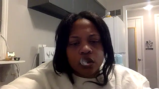 Snapshot of richierichelle chatting on May 16, 2026, 1:26 am richierichelle online show from May 16, 2026, 1:26 am
