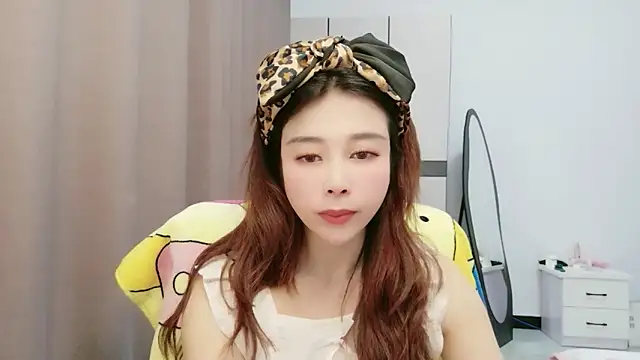 Snapshot of xiaoxiaohong030 chatting on June 8, 2026, 1:33 pm xiaoxiaohong030 online show from June 8, 2026, 1:33 pm