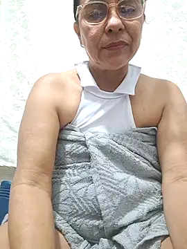 Snapshot of Sweet-Hot-Sucking chatting on July 18, 2026, 12:03 pm Sweet-Hot-Sucking online show from July 18, 2026, 12:03 pm