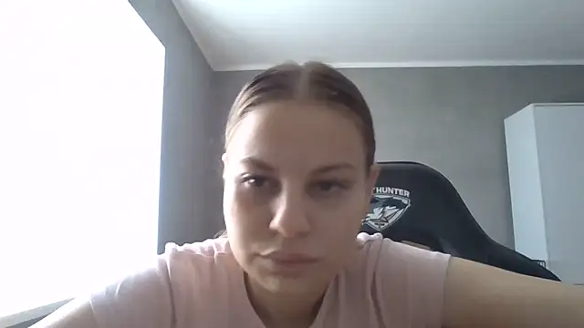 Snapshot of _Linsyy_ee_ chatting on June 10, 2026, 8:37 am Linsyy ee online show from June 10, 2026, 8:37 am