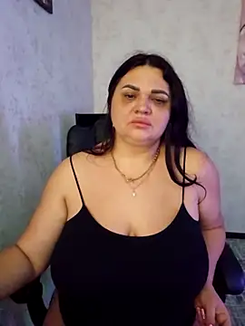 Snapshot of -CUTE-EVVIL- chatting on May 20, 2026, 7:11 pm -CUTE-EVVIL- online show from May 20, 2026, 7:11 pm