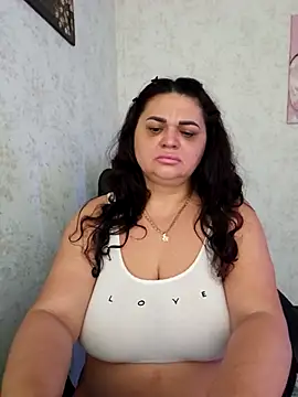 Snapshot of -CUTE-EVVIL- chatting on July 9, 2026, 7:53 am -CUTE-EVVIL- online show from July 9, 2026, 7:53 am